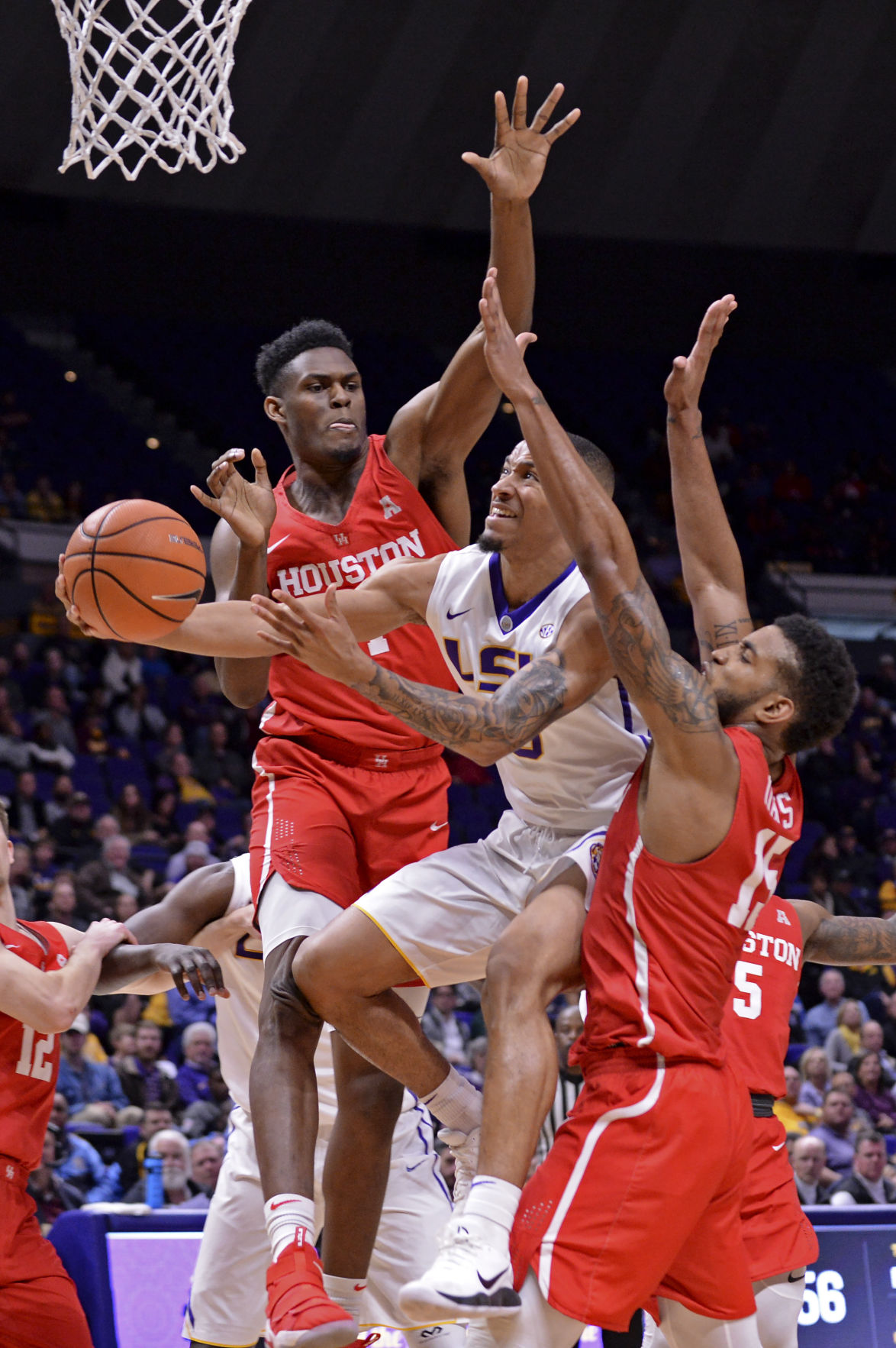 lsuhoustonbasketball.121417 HS 1890.JPG